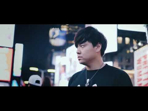 Saturn Magic - Paperstorm Blue (DVD and Gimmicks) by Rich Li - DVD