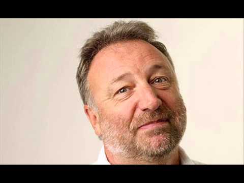 Peter Hook talks about Morrissey, and his legal fight with New Order, October 2013