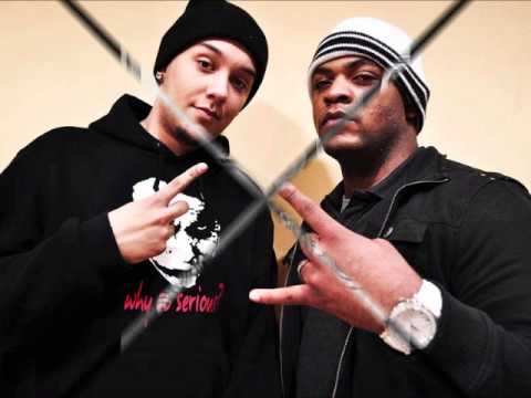 Hurikane-Smoke in the air