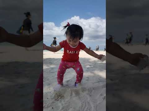 Elona and the white sand of Boracay