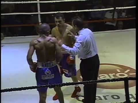 Pelea Bryan "EL TIQUITO" Vásquez contra Santos Benavides 03/11/11