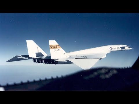 XB-70 Valkyrie - Mach 3 Nuclear Bomber