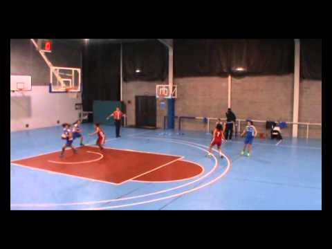 Pío XII, 61 - Marín, 50 (2ª Junior)