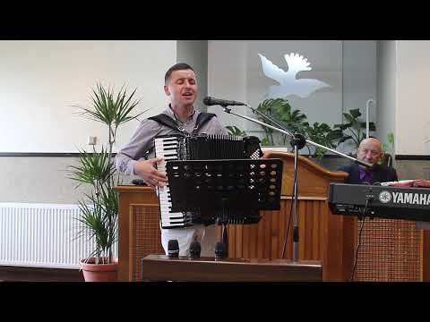 Daniel Vid - Acolo la fântână