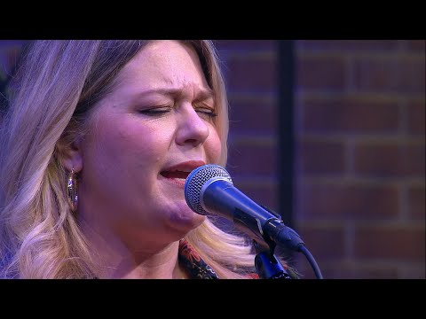 The Avey Grouws Band on Studio 3 LIVE "Memories I'd Like to Forget"