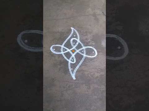 very easy kolam🌺/small and simple kolam #shorts #easyrangoli #viralvideo #muggulu #rangoli #trending