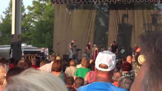 Nashville - This Town (Clare Bowen &amp; Charles Esten) [Indiana State Fair 2014]