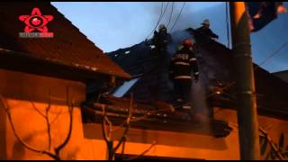 preview picture of video 'Gherla incendiu restaurant Cola 2 (Cluj)'