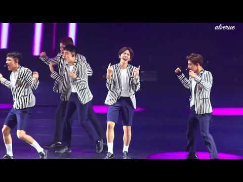 [FANCAM] 160124 EXO - Love Me Right