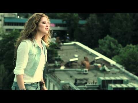 DARA feat. Carla`s Dreams - Влюблены  [official music video]