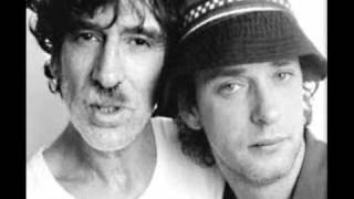 Vampiro / Pasajera en trance - Charly García y Gustavo Cerati (Audio)