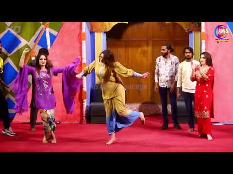 Aaima Khan Sumbal Khan Amrozia Khan Nach Punjaban - Anis Arts Dance
