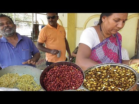 ईमानदार विक्रेता ( Husband - Wife ) - Masala Murmura @ 10 rs - Street Food India Video