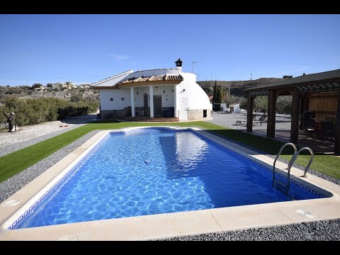SOLD - Villa Flor de Almendro AH12491 - Stunning 3 bed villa with a 10x5m pool and stunning views!