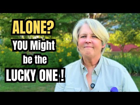 Over 50 and Living Alone? You Might Be the Lucky One