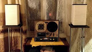 Playing ''Sun Kil Moon - I Watched The Film The Song Remains The Same'' on   AKAI 4400D