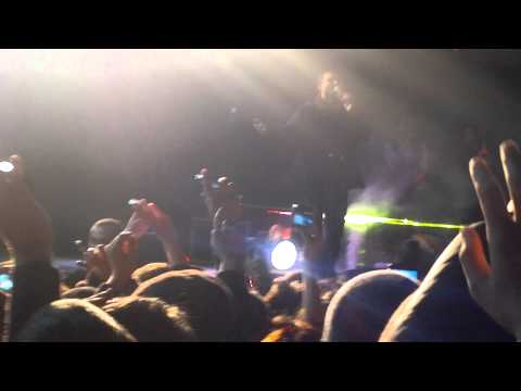 Rafet El Roman - "Senden Sonra" CANLI... 8 mart BAKI 2012  (Aygun City)