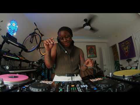 A NEO-SOUL SOUNDSCAPE FT. LEDISI, ERYKAH BADU, MUSIQ SOULCHILD, COMMON, FLOETRY,  AMP FIDDLER & MORE