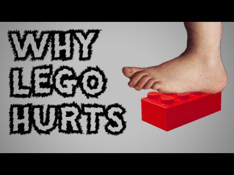 Părinților, &icirc;n sf&acirc;rșit, explicația! Au, au!  De ce doare &icirc;nfiorător de rău c&acirc;nd călcăm pe o piesă de LEGO?