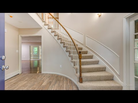 94 Mill St, Lincoln MA - Marie Andrews - Tel 781-858-3505