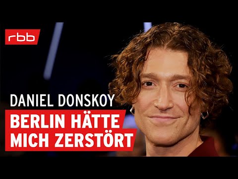 Vom Tatort zum Techno: Schauspieler Daniel Donskoy im Interview