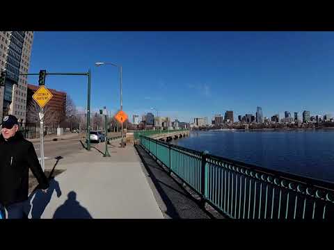 Memorial Drive - Cambridge, Massachusetts