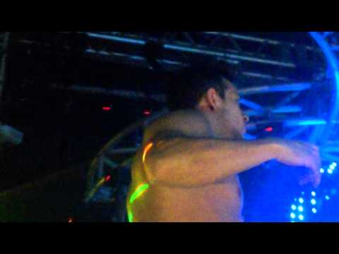 Blue Space - 29/05/2013 (DJ TOMMY LOVE)