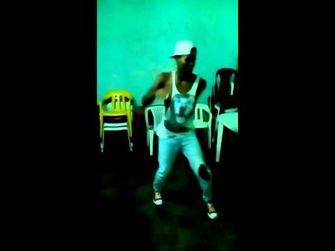 BAILANDO SALSA CHOKE♫ MUCHO CORO ♪