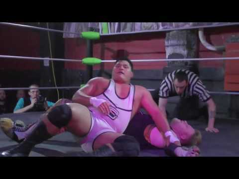 'Mr. Athletic' Jeff Cobb vs 'Big Cat' Scott Henson - 3-2-1 BATTLE! 12/02/2016