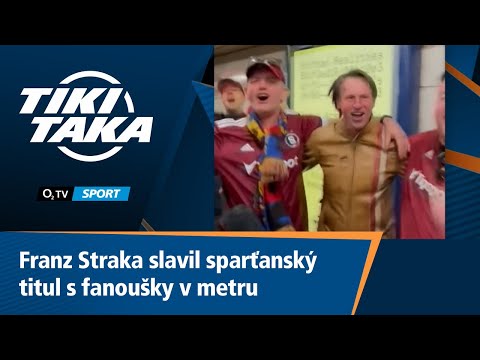 TIKI-TAKA: Straka slavil sparťanský titul s fanoušky v metru