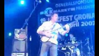 Dive into the Sun - Level 42 (live at Gronau Jazzfest 2007)