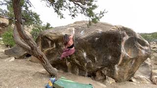 Video thumbnail of Cue Ball, V5. Joe’s Valley