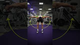 Unoszenie hantli bokiem w pochyleniu — wideo