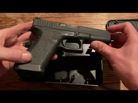 Gen 1 GLOCK G17 9mm (Original GLOCK P80) Polymer Pistol