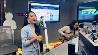 Download lagu Wani Kayrie - Kamu Kamu (LIVE Akustik) | Carta Era 40 mp3