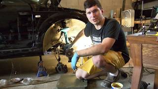 How to Replace the front shocks on an Audi/VW