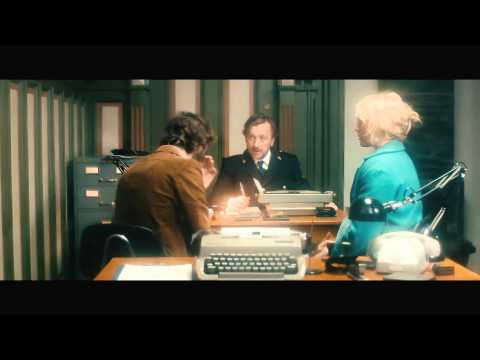MORMOR OG DE ÅTTE UNGENE TRAILER