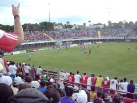 Cena da partida entre anapolina X Itumbiara pelo goianão 2010