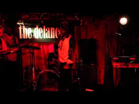 LIN STRONG & FYAWORKS LIVE PERFORMANCES at The Delancey in NYC
