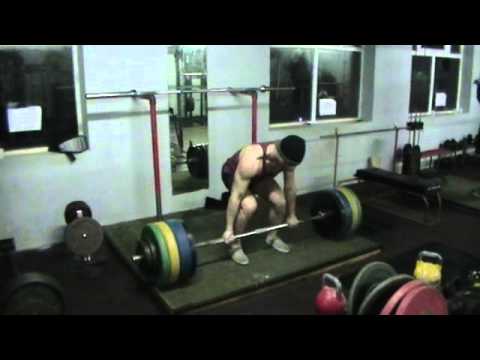 James Ferrin Jr 200kg Deadlift (Centaur Gym)