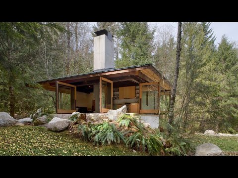 600 Square Foot Tye River Cottage Blends Perfectly With Nature