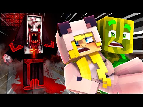 Chaosflo44 - MINECRAFT, BUT THE NUN IS PURSUING US?!