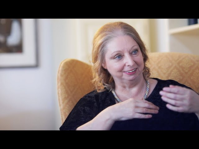 Vídeo relacionado con Wolf Hall Trilogy 3 Books Collection Set By Hilary Mantel (The Mirror and the Light, Wolf Hall, Bring Up the Bodies)