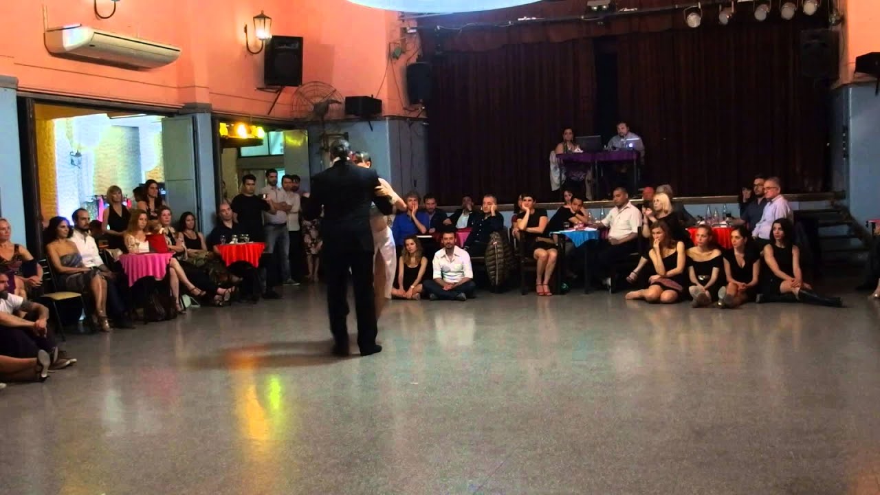 LORENA ERMOCIDA y PANCHO MARTÍNEZ PEY en Viva La Pepa Milonga 1 Nov 2015 (2/3)