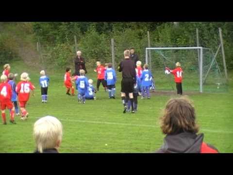 NIKOS KAPSALIS matchen mot Bor. Dos goles del niño maravilla.