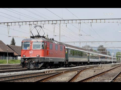 Züge in Rupperswil - SBB Re 4/4 II