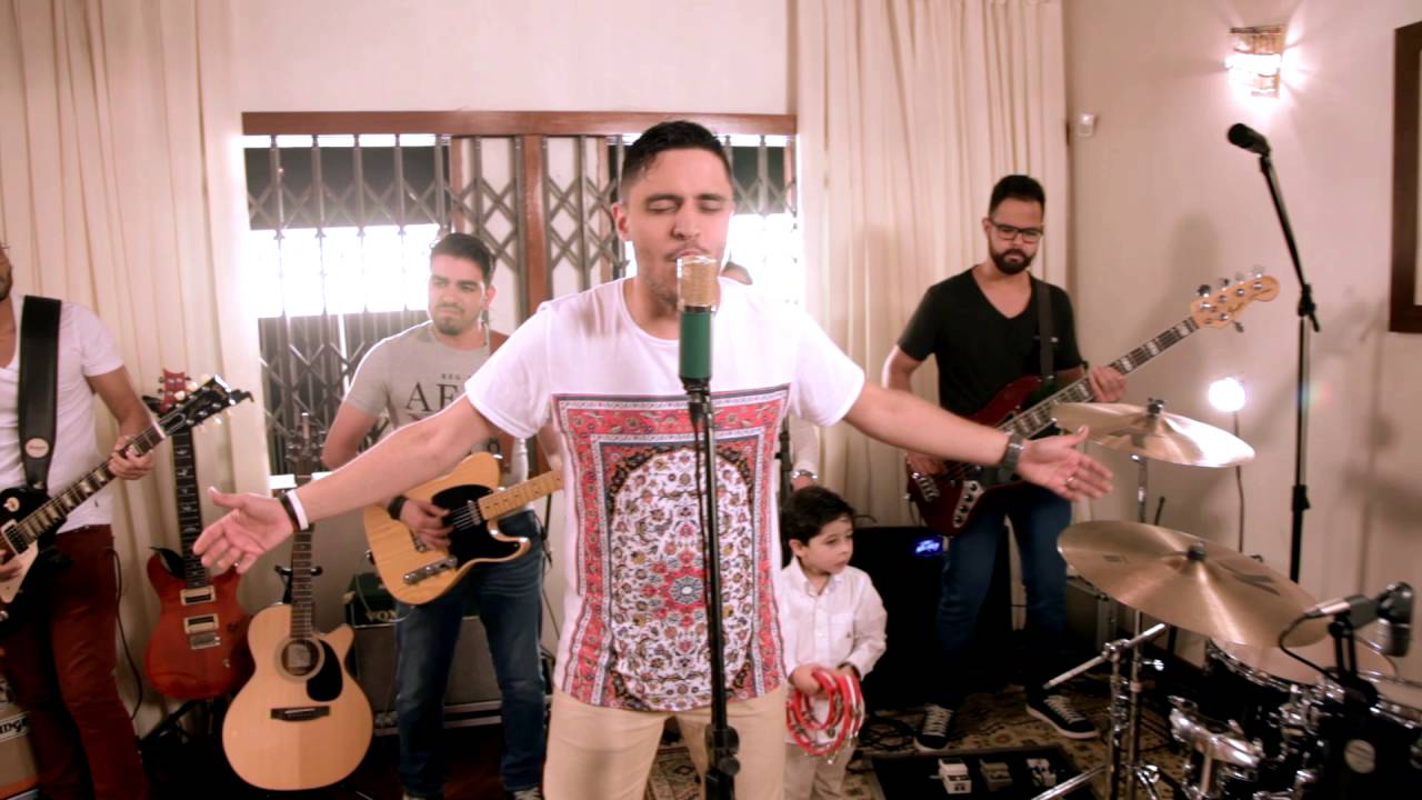 Louvemos - Rodrigo Soeiro - DVD Não Vivo Mais