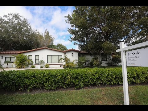 ✨🏡 Just Listed in The Falls! ✨📍 9755 SW 143 Dr, Miami, FL 33176