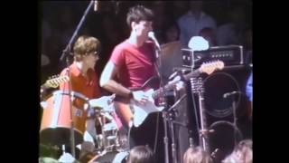 Talking Heads - Warning Sign (live)