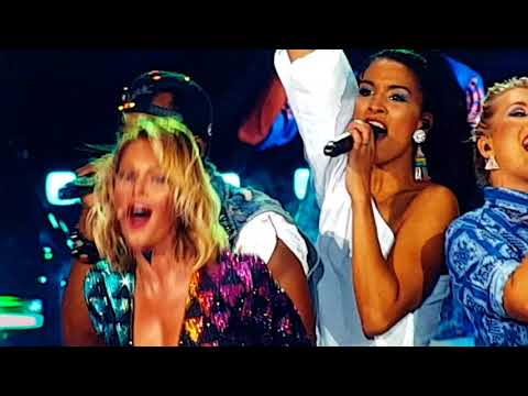 Helene Fischer Frankfurt Commerzbank Arena 20.07.2018 Rhythm is a dancer und what is love